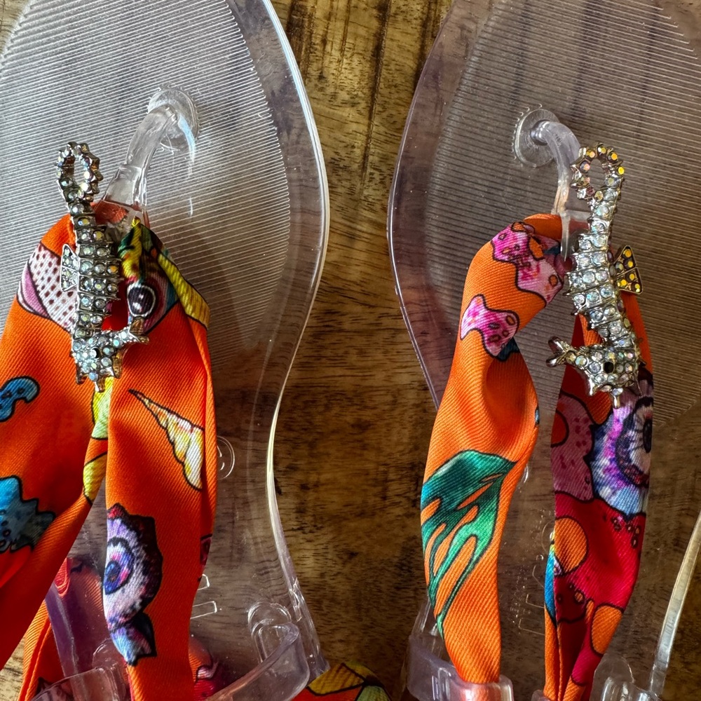 INC MALANA Orange seahorse jelly Sandals rhinestones thong jellies scarf - Picture 8 of 8